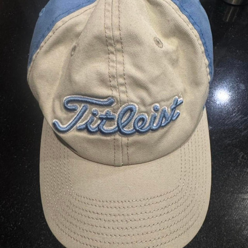 Titleist Golf Hat Tan Blue Script Logo Two Tone Curved Bill Cap